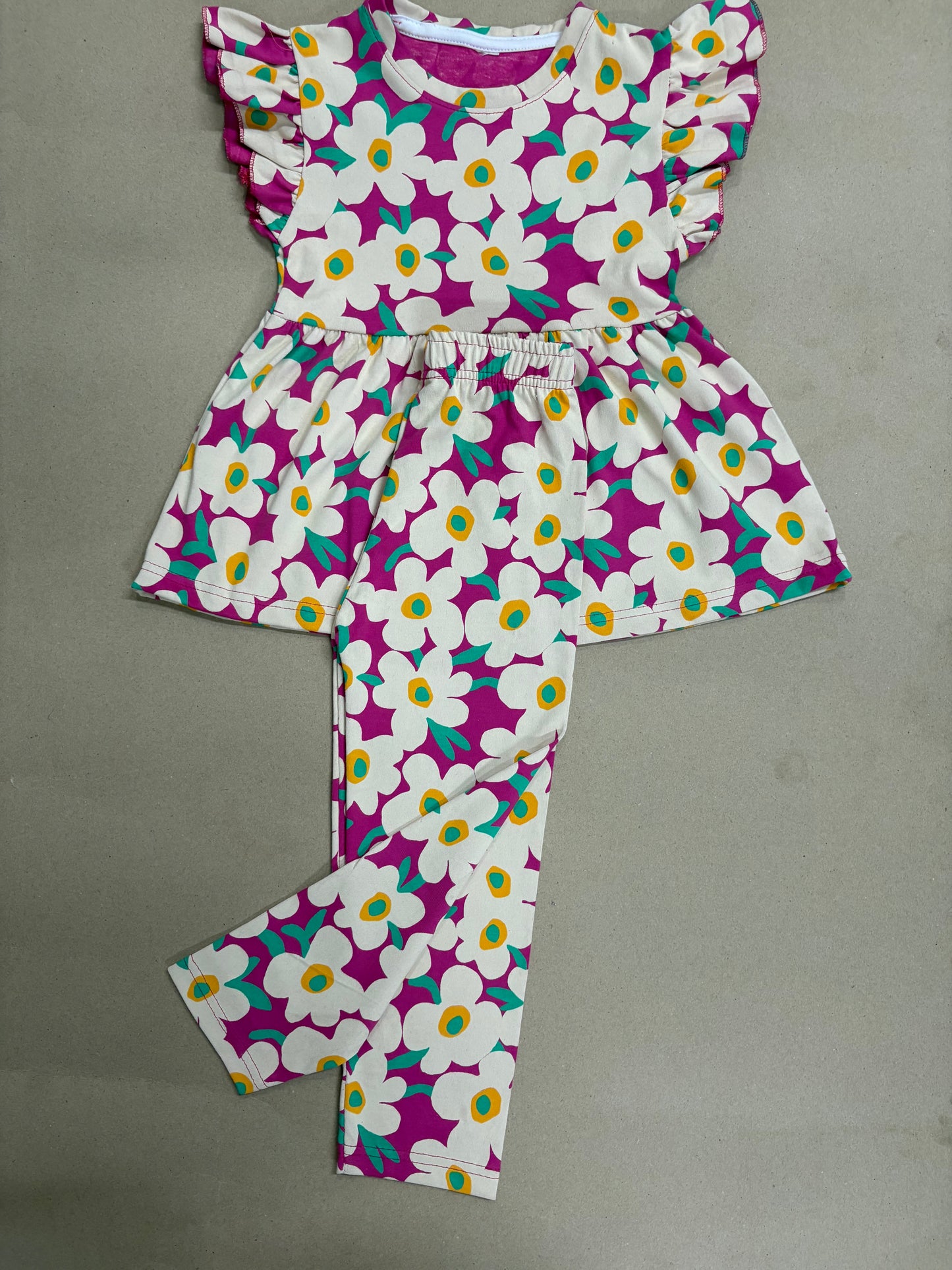 Vibrant magenta and white retro floral print21/8-Peplum Girls set