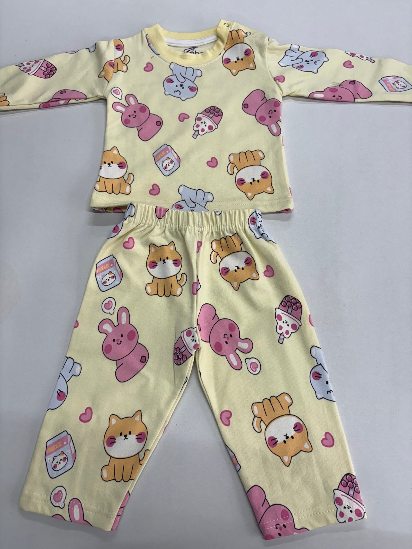 Premium loop net winter wears IN-12/004 Light Yellow Character