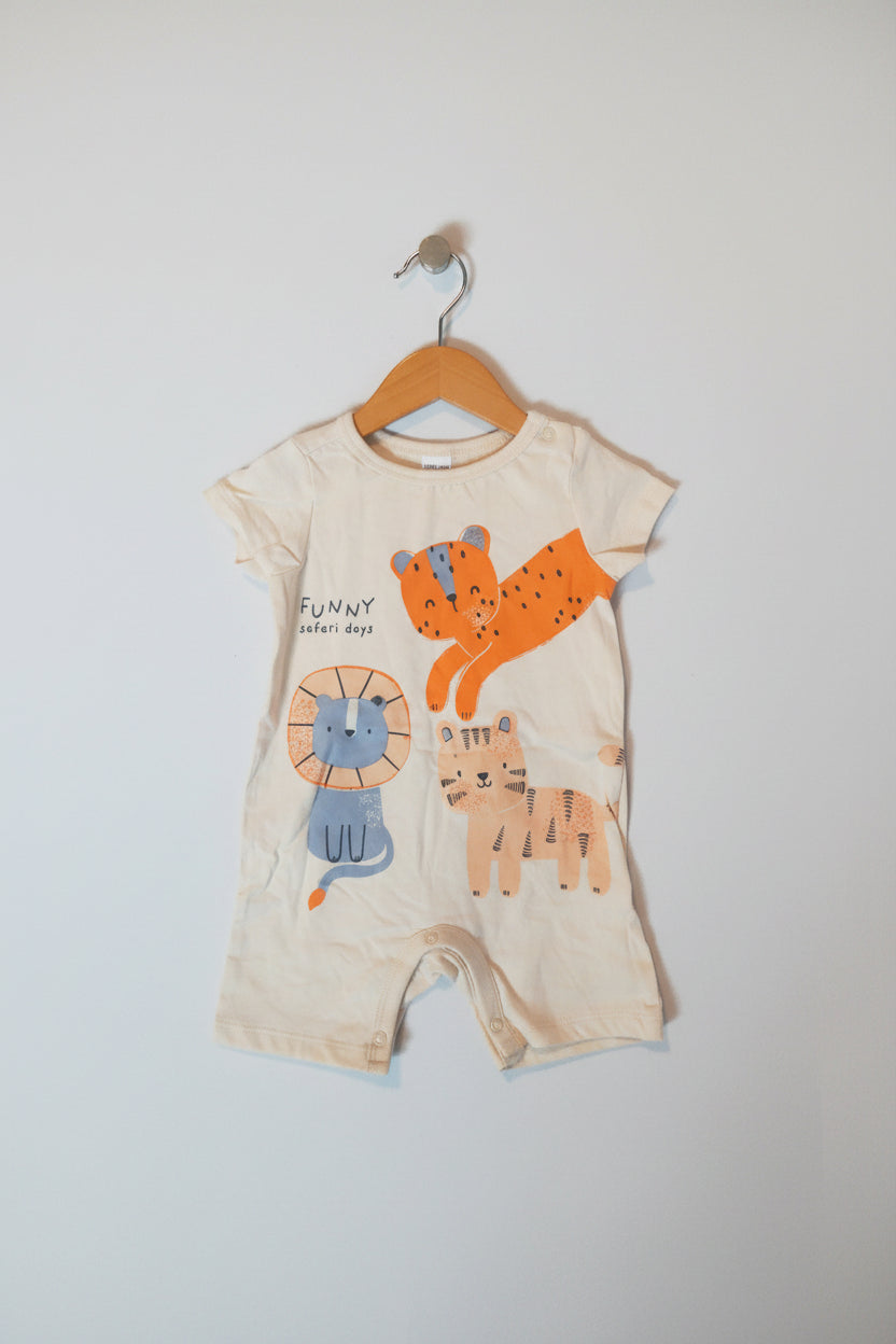 FUNNY safari days π
π¦π±- Baby half Jumpsuits
