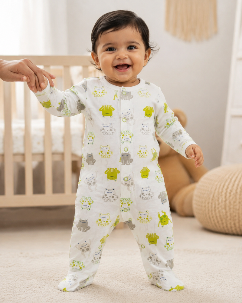 Green and grey with frog 🐸 with shoe-Baby high quality jumpsuit