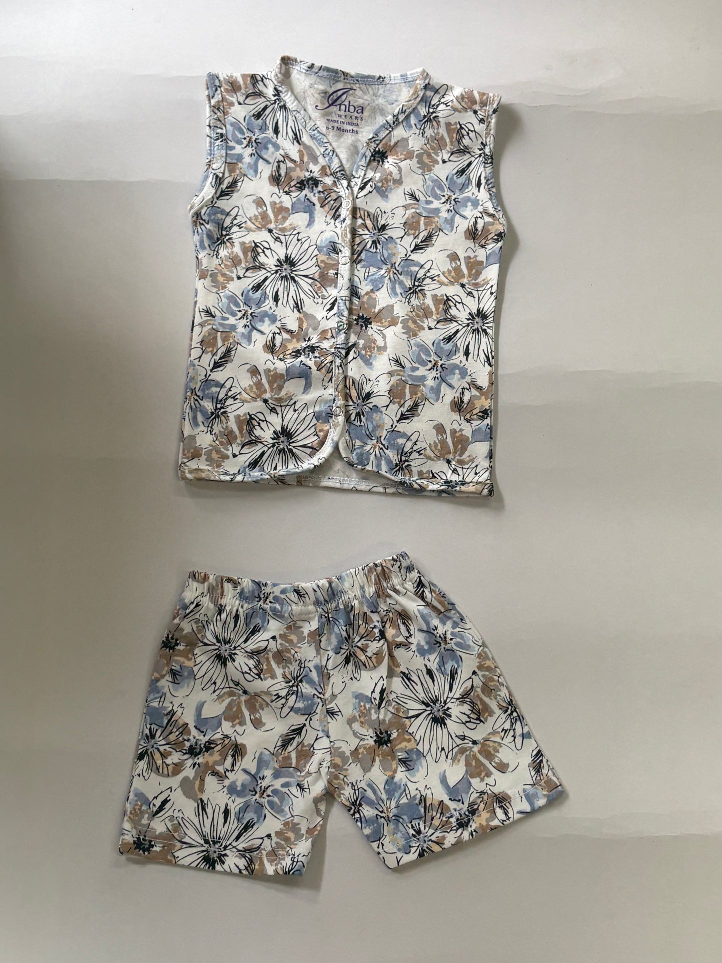 Floral -Sleeveless Jabla shorts set