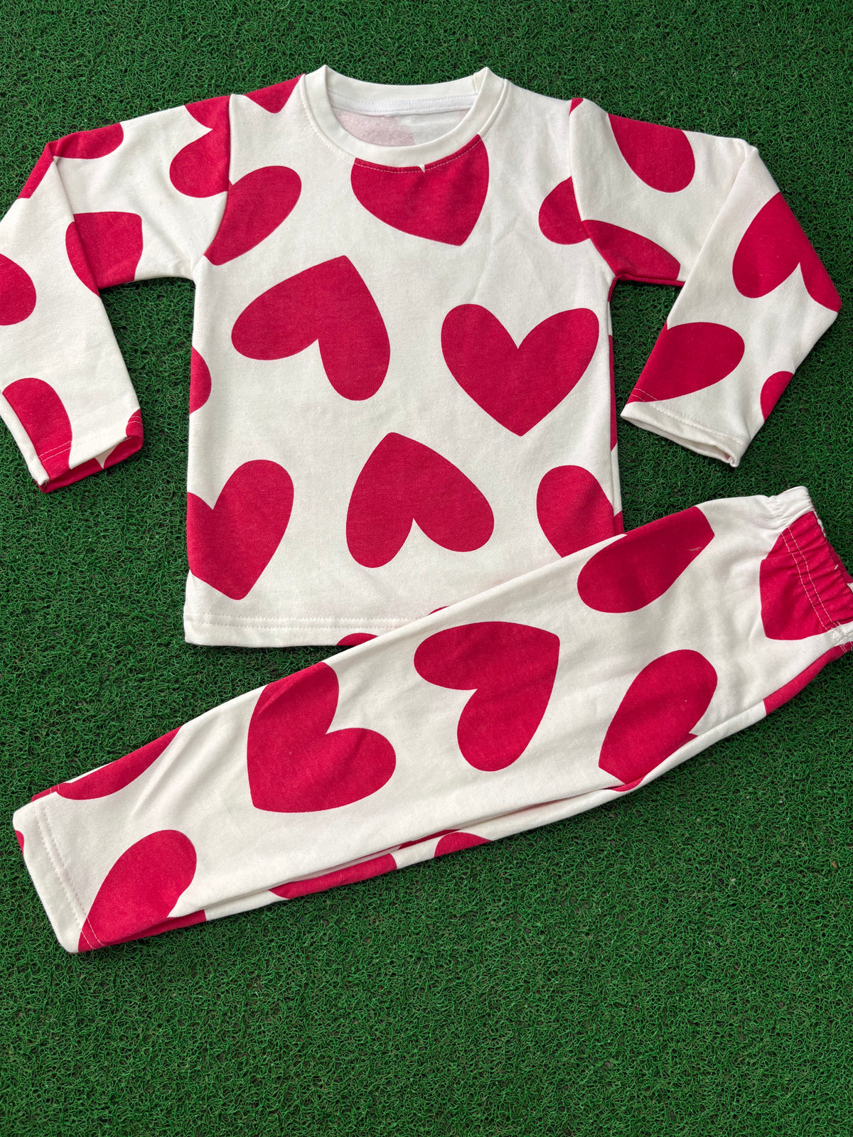 White & Red Heartin Premium winter wears LoopKnit