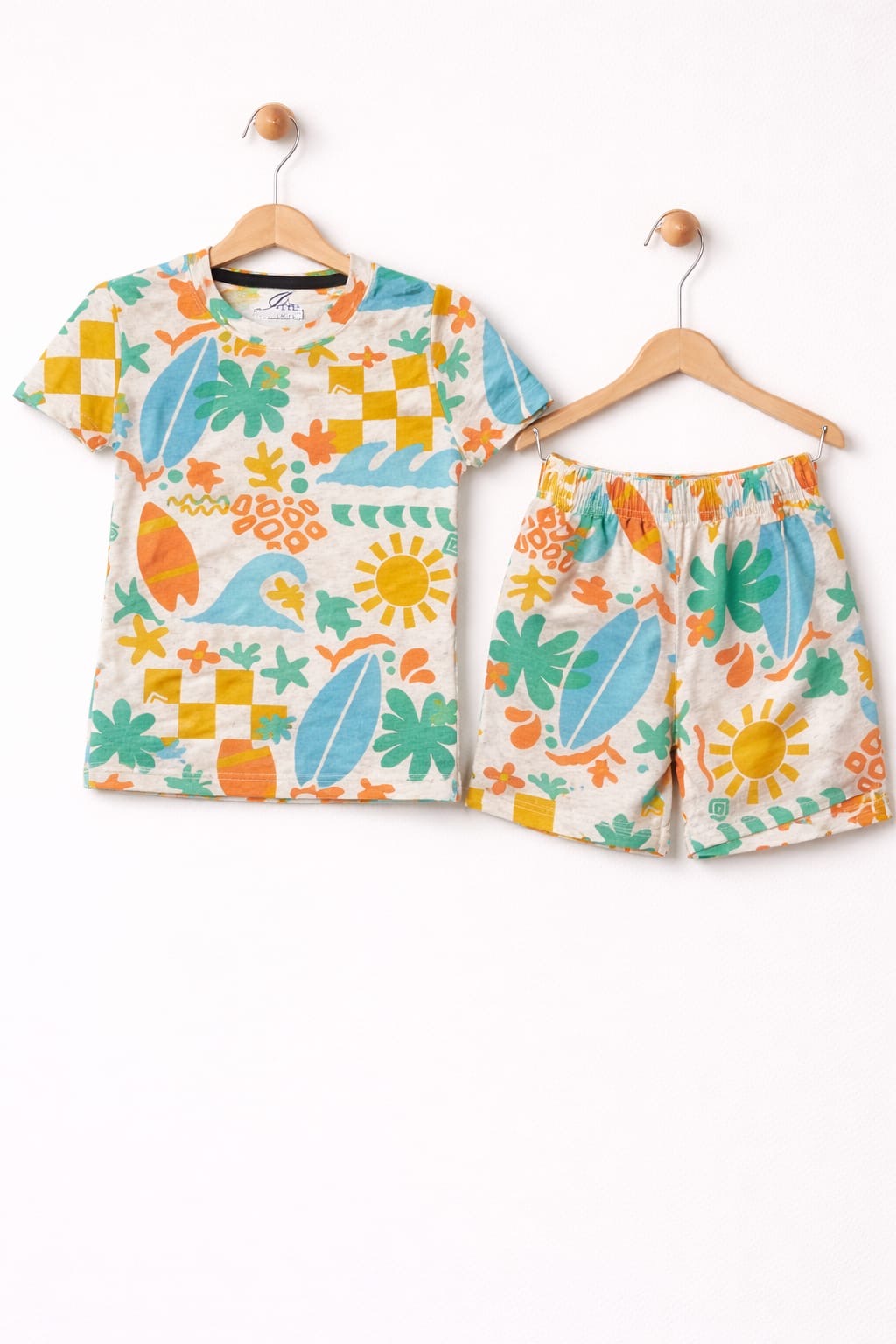 Beach theme-Half sleeve Shorts Set