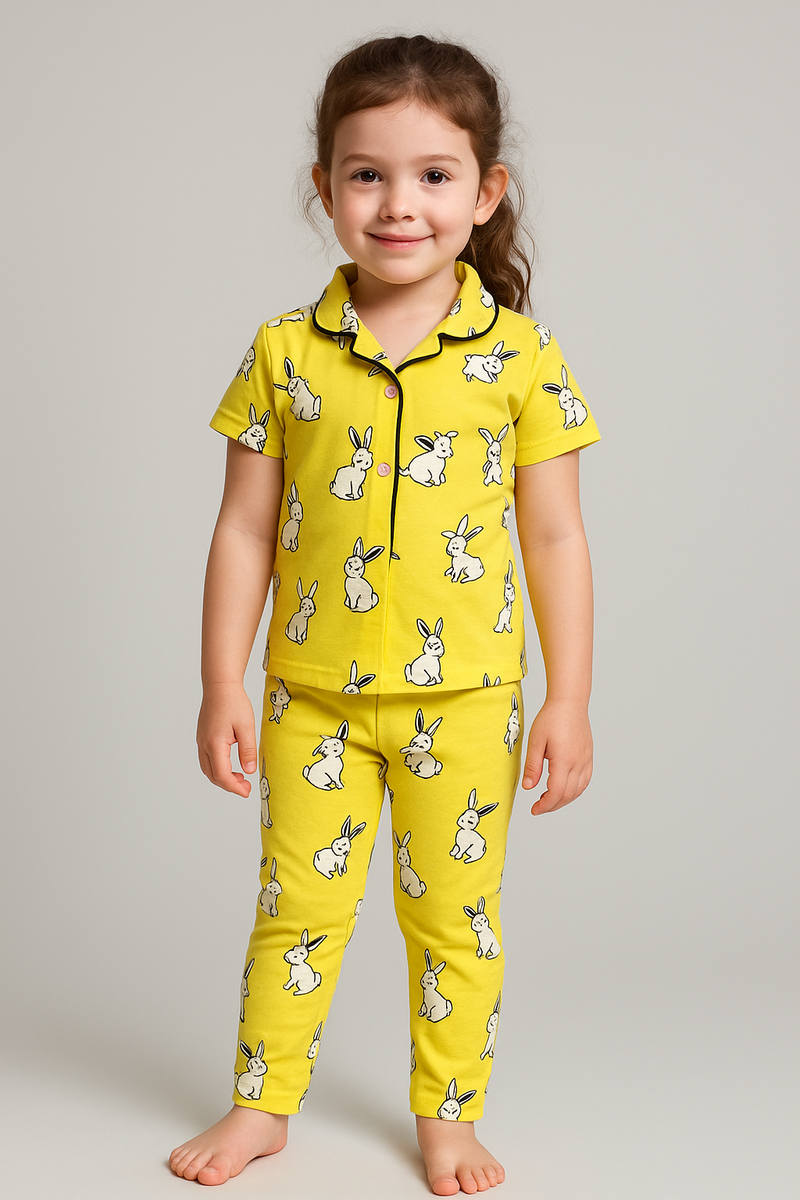 Yellow Collar Night Suit ,Sep:::001