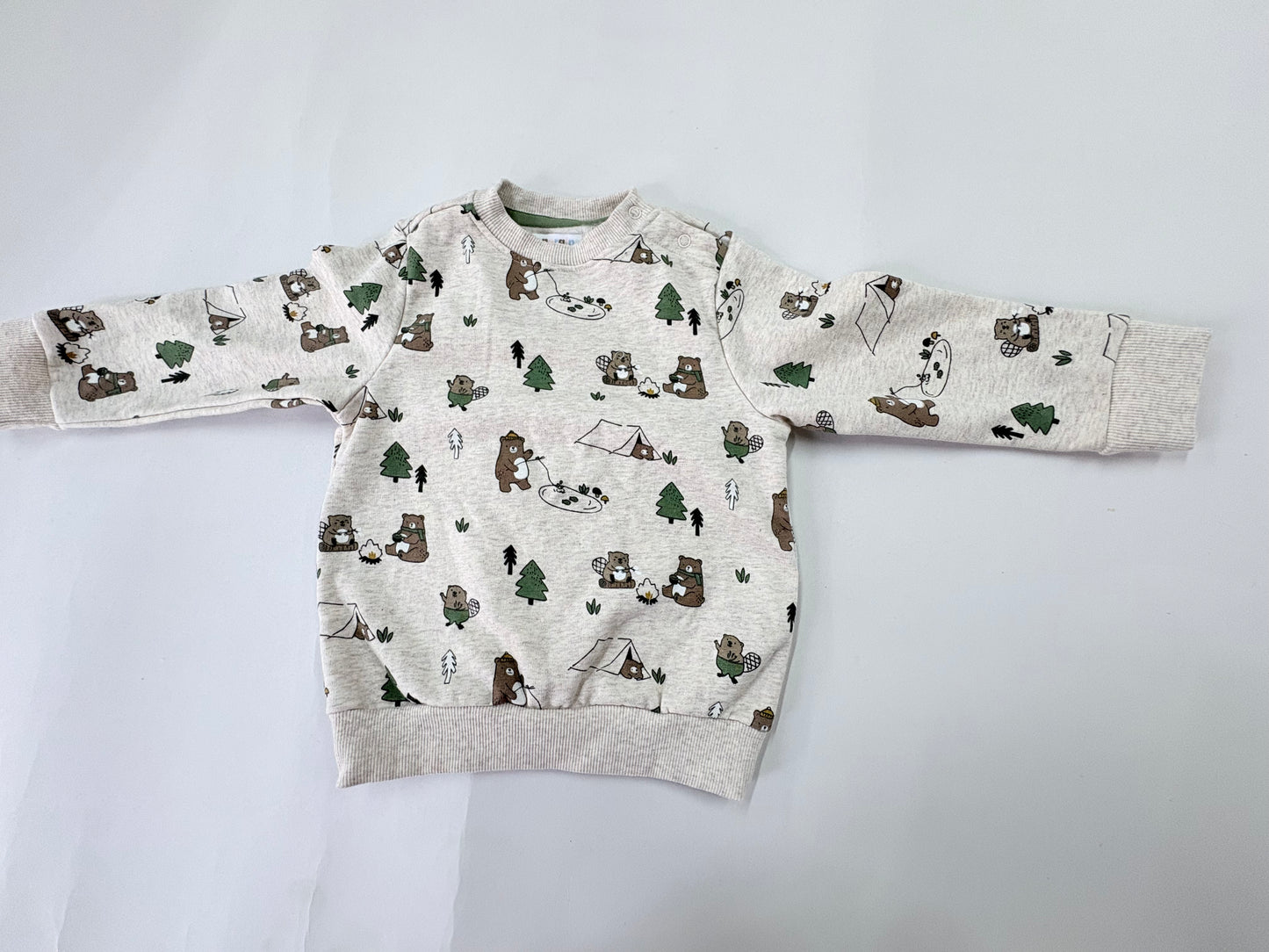 Bears and tree - sweater