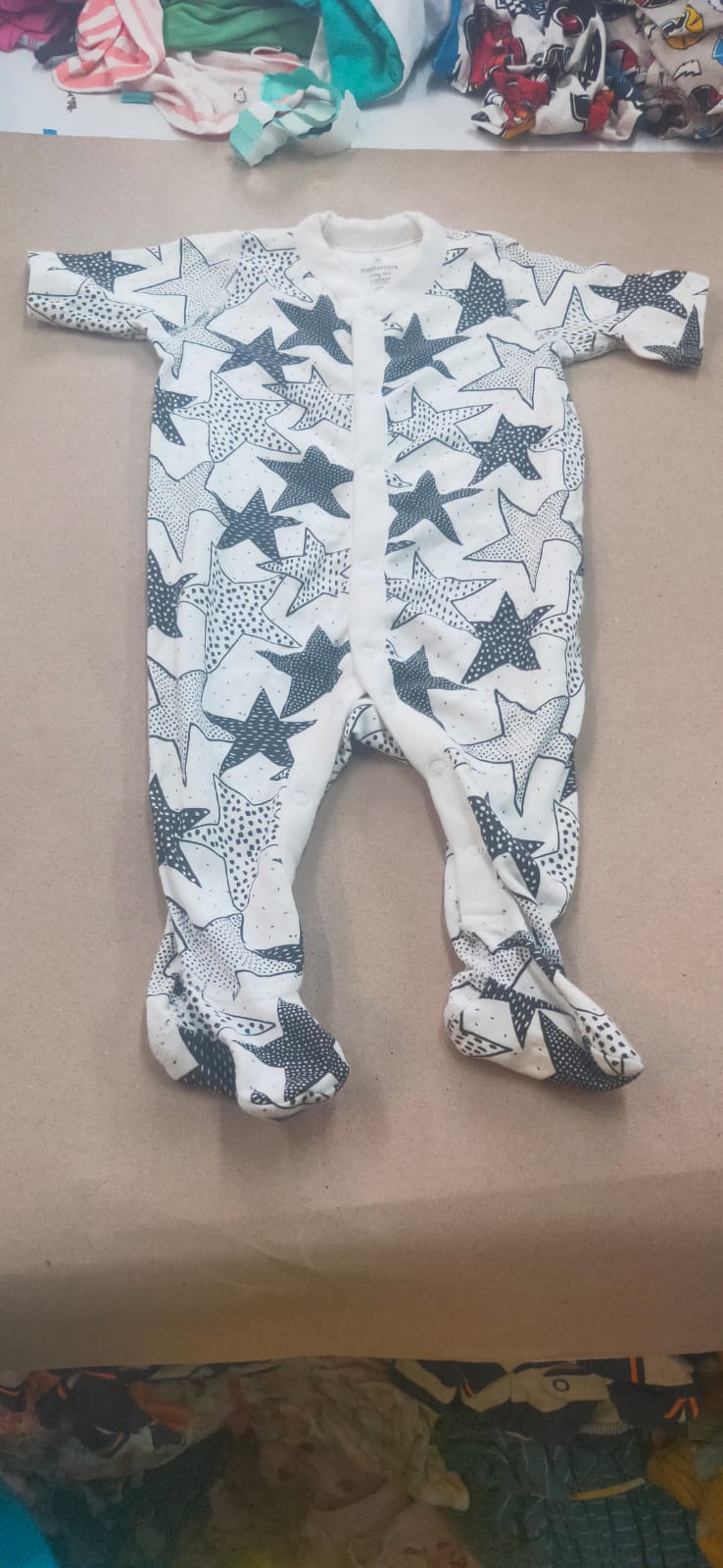 Black & white ⭐  line Baby high quality jumpsuit