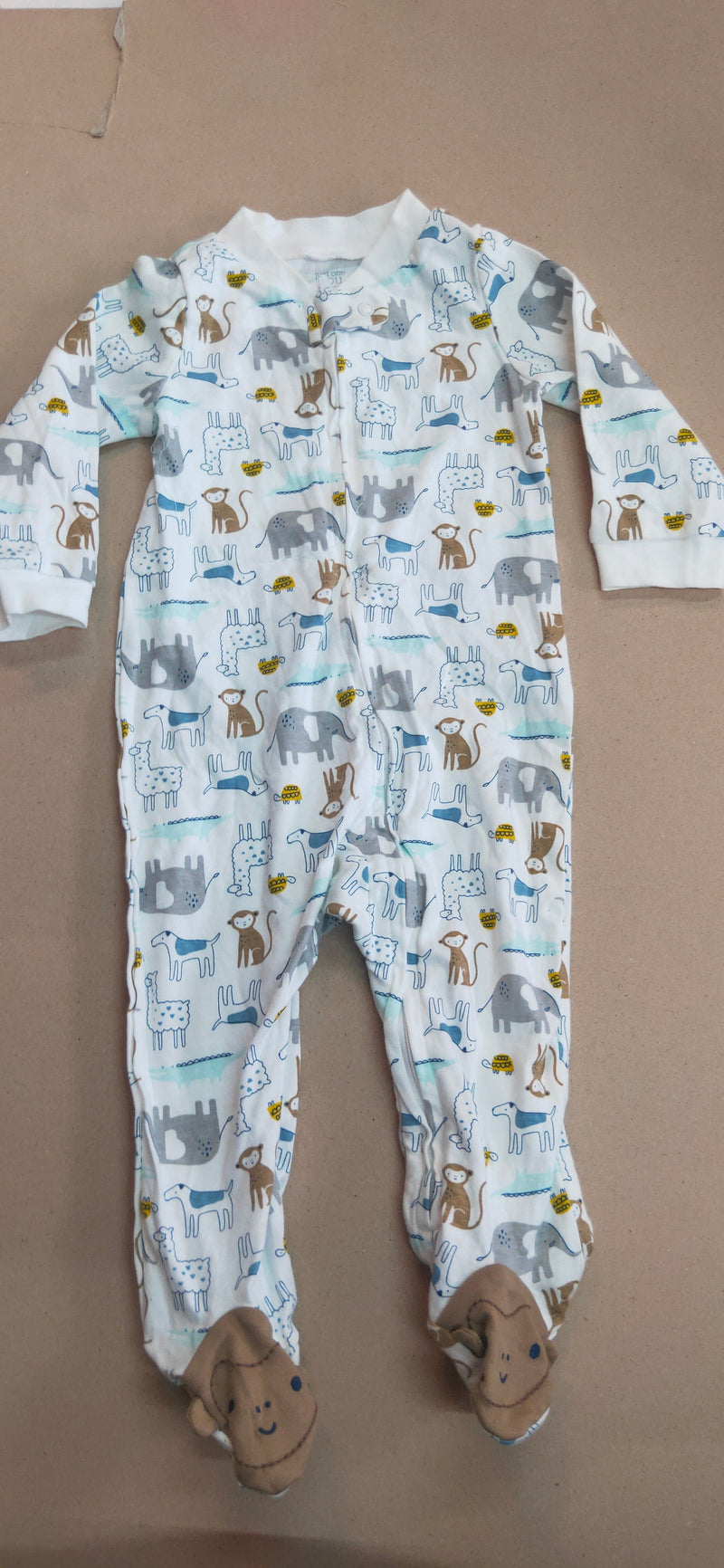 White with animal 🐑🐘🐒🦮🐊with shoe (zipper)Baby high quality jumpsuit
